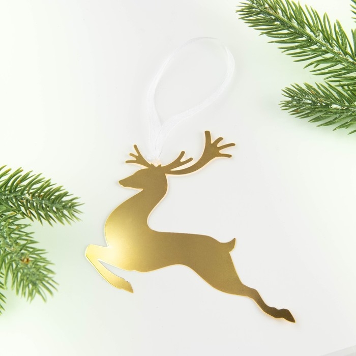 Ёлочная игрушка новогодняя «Олень», на Новый год, 9.8 х 8.8 см. Ёлочная игрушка новогодняя «Олень», на Новый год, 9.8 х 8.8 см.