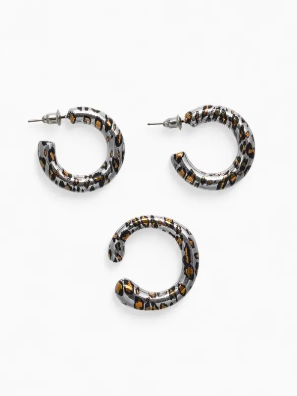 Серьги и каффы QF &laquo;Леопард&raquo;, набор, цвет серебро