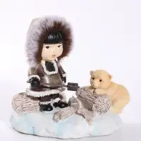 Фигурка светящаяся &laquo;Малыш и белый медвежонок - посиделки у костра&raquo;, 12.5&times;8&times;13.5 см