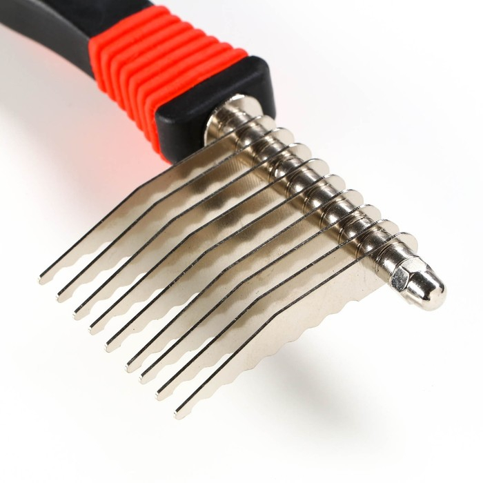 Колтунорез боковой 9 лезвий, 6,5 х 19 см, чёрно-красный Колтунорез боковой 9 лезвий, 6,5 х 19 см, чёрно-красный