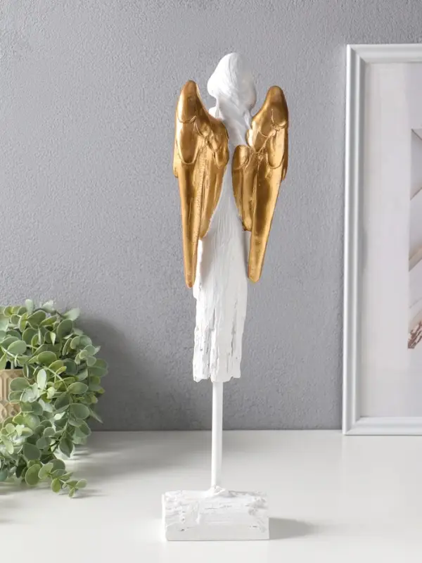 Сувенир полистоун "Ангел с золотыми крыльями играет на дудочке" 8,5х10,5х44 см