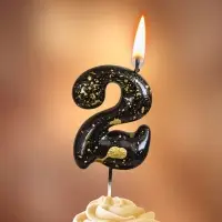 Свеча в торт "Черные брызги", цифра "2"