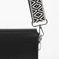 Ручка для сумки &laquo;Орнамент&raquo;, стропа, 135&plusmn;3&times;3.8 см, чёрная, белая