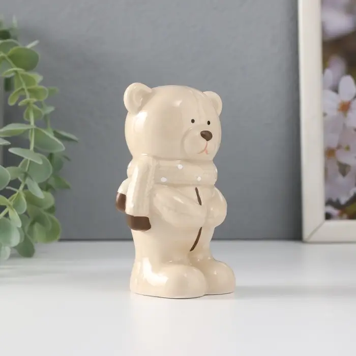 Фигурка керамика &laquo;Мишутка стесняшка в вязаном шарфике, стоит&raquo;, 10.5&times;5&times;5.5 см