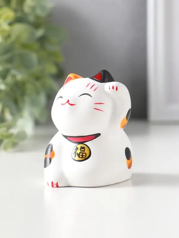 Фигурка керамика &laquo;Котик Манэки-нэко пятнистый&raquo;, 5.3&times;7.3&times;6 см