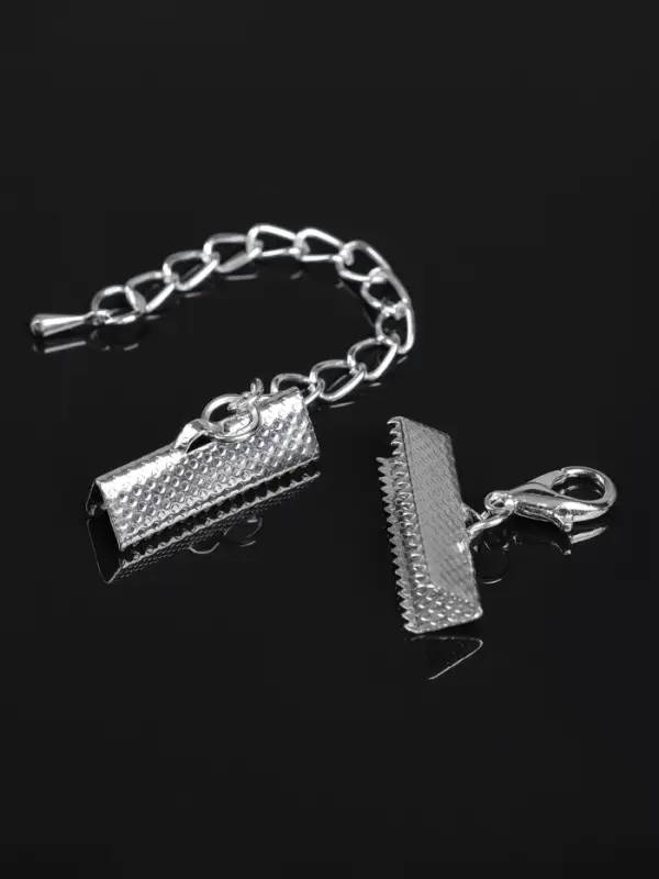 Зажим для ленты (пара) QF, 20 мм, металл, с цепочкой удлинителем, цвет серебро