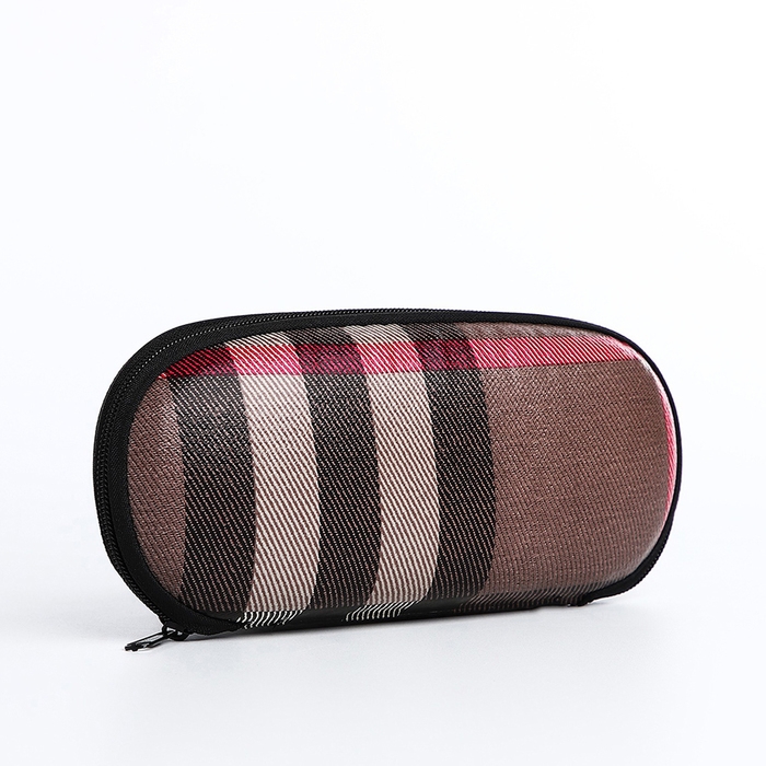 Футляр для очков на молнии, длина 17 см, цвет тёмно-коричневый Футляр для очков на молнии, длина 17 см, цвет тёмно-коричневый