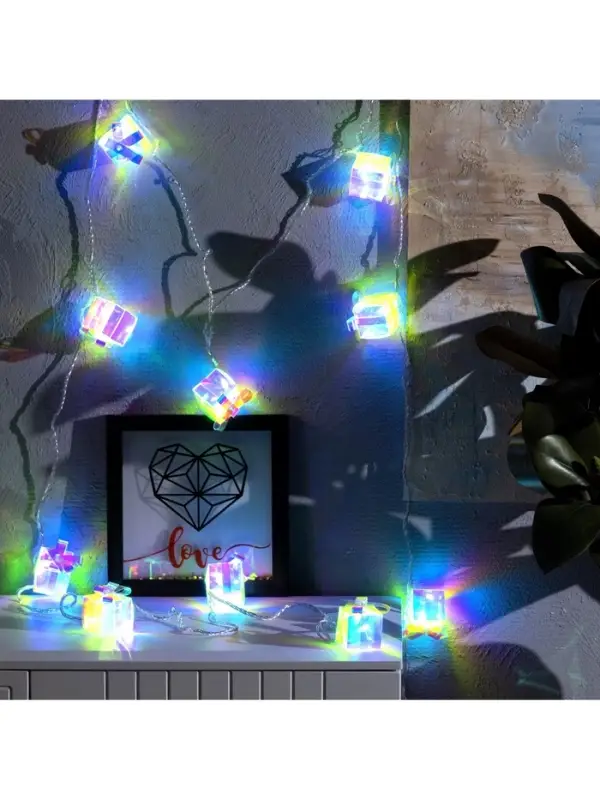 Гирлянда &laquo;Нить&raquo; 2.5 м с насадками &laquo;Подарки&raquo;, IP20, прозрачная нить, 10 LED, свечение белое, 220 В