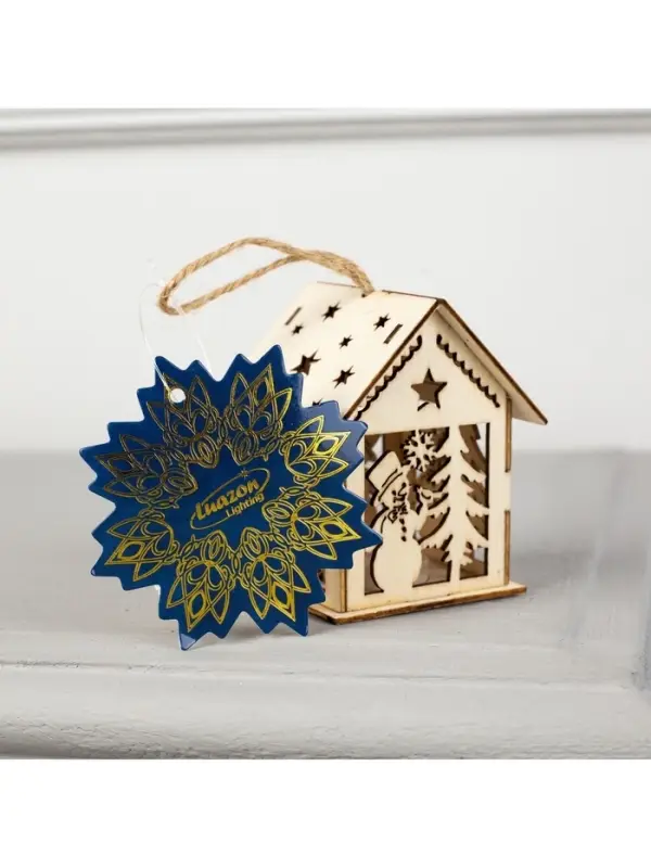 Ёлочная игрушка &laquo;Домик со снеговиком&raquo;, 7.5&times;6.5&times;6 см, от батареек, свечение тёплое белое