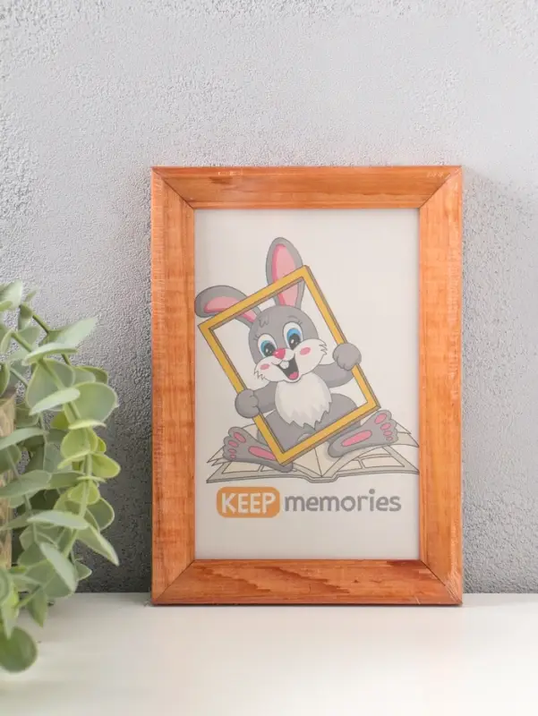 Фоторамка дерево 10х15 см, орех №2 (пластиковый экран)