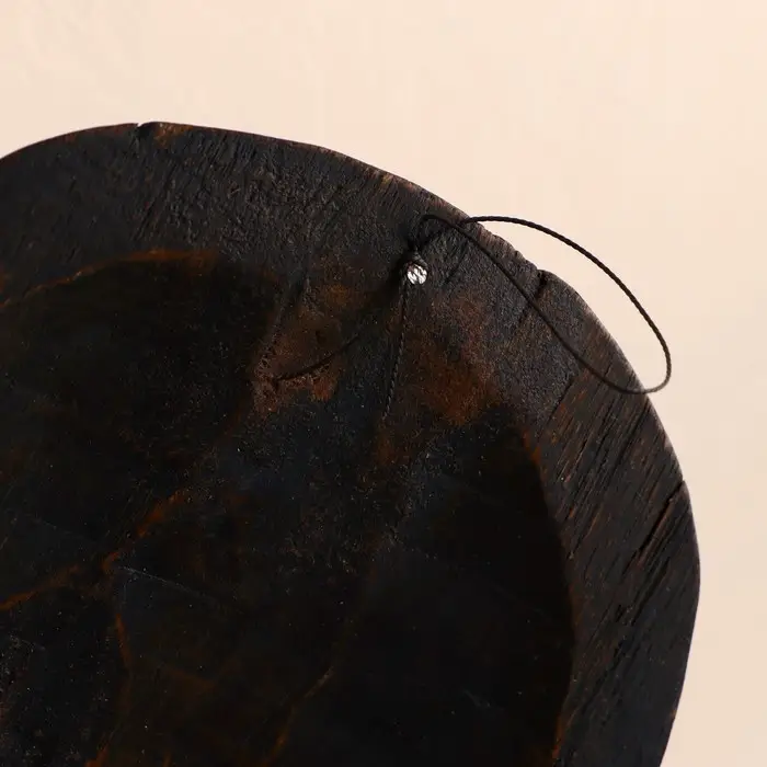 Маска дерево "Дельфины" 40х3х15 см