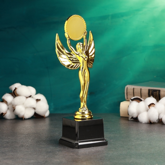 Стела  Стела "Ника" 8х8х26см