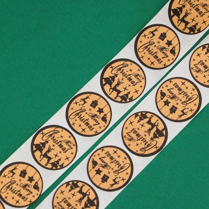 Новый год. Наклейки новогодние в рулоне Новый год. Наклейки новогодние в рулоне "Merry Christmas", 500 шт, 2,5 х 2,5 см.