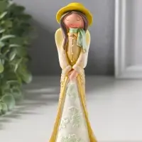 Сувенир полистоун "Малышка-ангел в желтой накидке и шляпке" 6х4,2х17 см