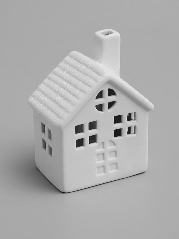 Светодиодная фигура Светодиодная фигура "Домик с круглым окном" 7.7х5.7х10.2 см, 1 LED, LR44x3(в комп.), свечение тёплое белое