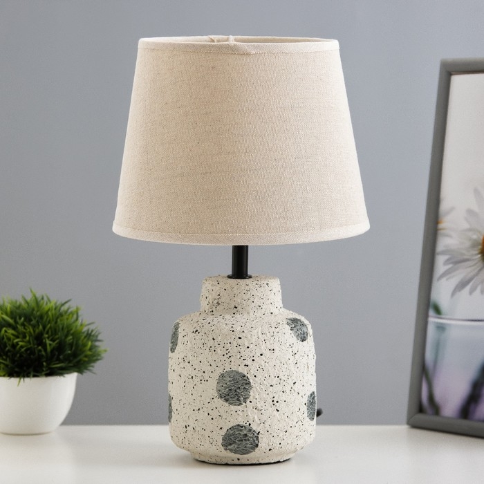 Настольная лампа Настольная лампа "Аурика" Е14 40Вт серый 20х20х33 см RISALUX