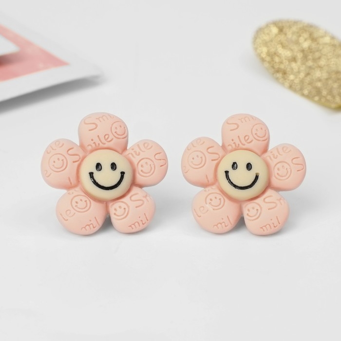 Клипсы детские «Выбражулька» цветок смайл, цвет розово-коричневый Клипсы детские «Выбражулька» цветок смайл, цвет розово-коричневый