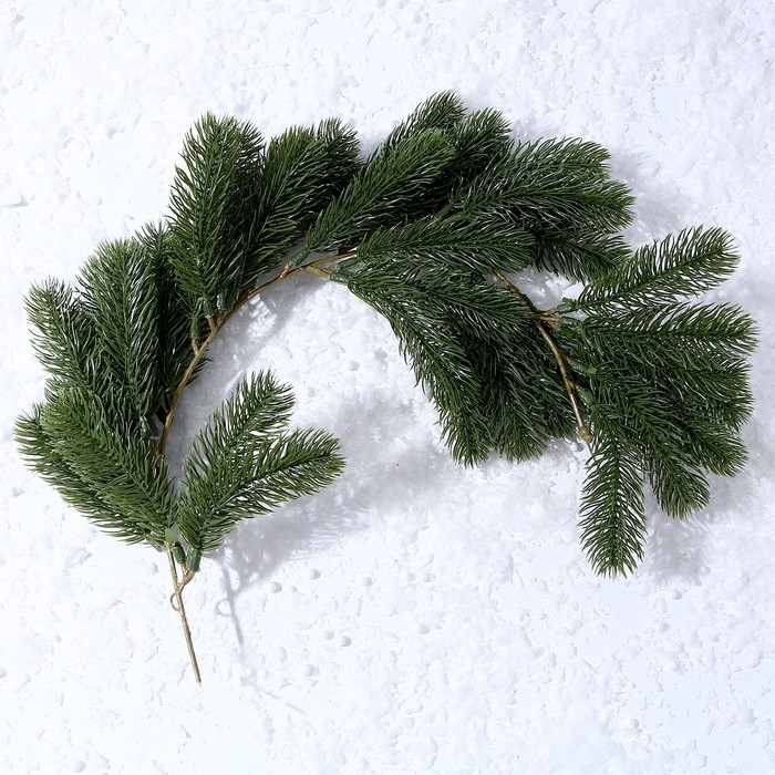 Декор «Ветвь развесистой ели» Декор «Ветвь развесистой ели»