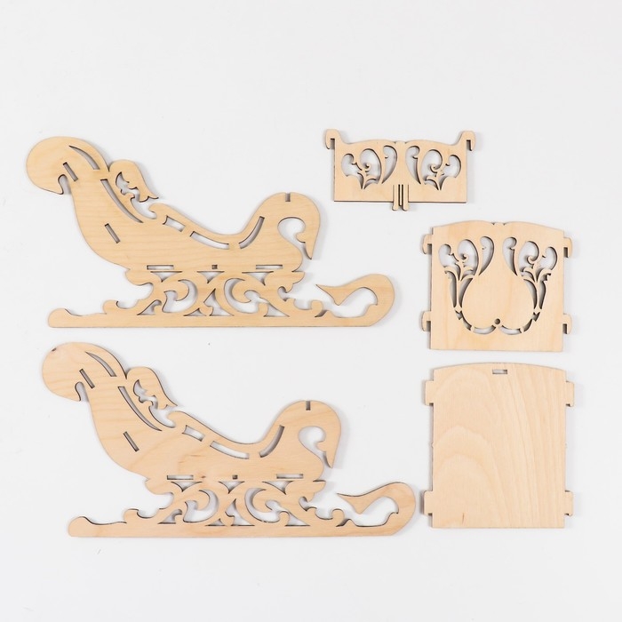 Шкатулка дерево для конфет  Шкатулка дерево для конфет "Новогодние Сани" 25х9х13 см (набор 5 деталей)