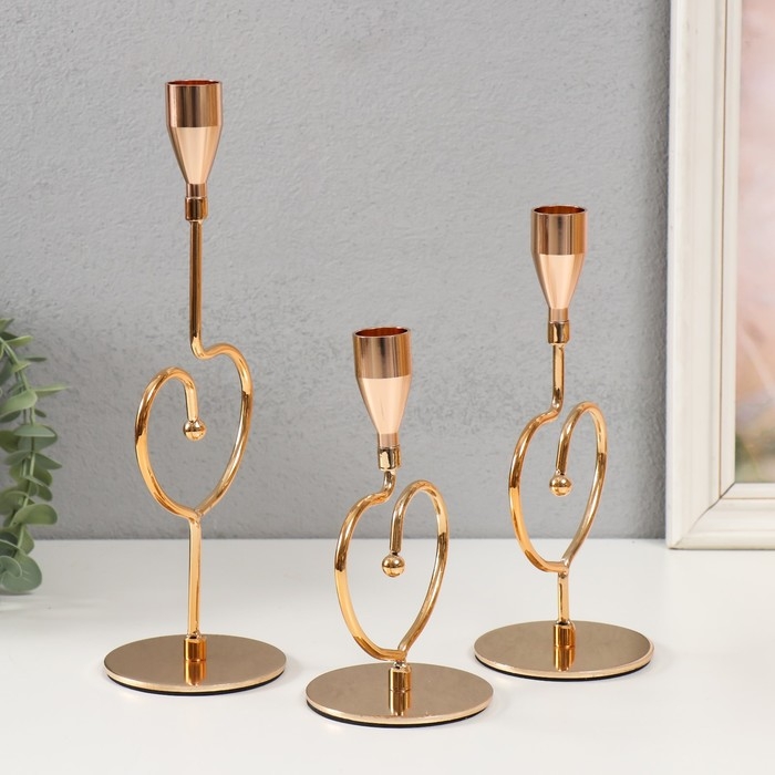 Подсвечник металл  Подсвечник металл "Аврелия" набор 3 шт золото d=2см высота 26; 20,5; 16,5 см 9,5х8х26 см