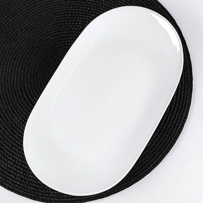 Блюдо фарфоровое овальное Wilmax, 28,5×16,5 см, цвет белый Блюдо фарфоровое овальное Wilmax, 28,5×16,5 см, цвет белый