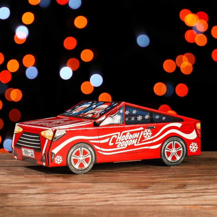 Новый год. Подарочная коробка Новый год. Подарочная коробка "Автогонки", 11 х 31,5 х 13 см.