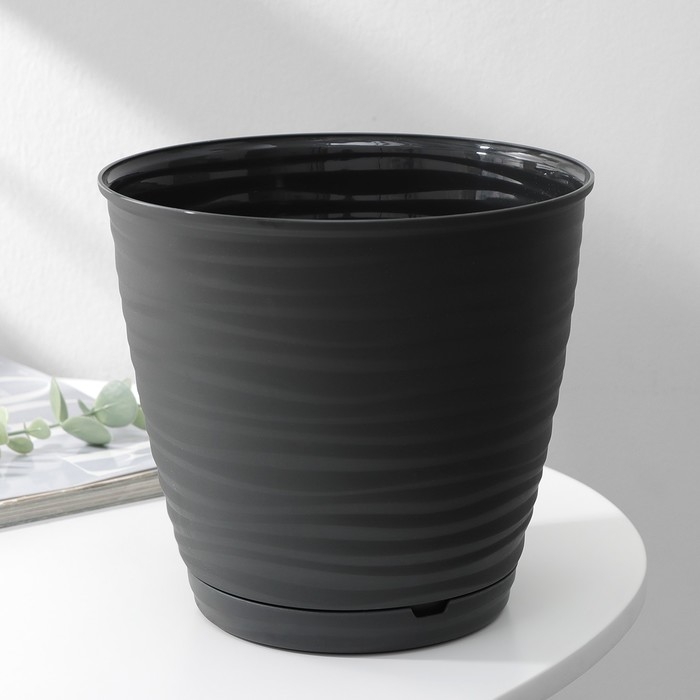 Горшок для цветов с поддоном Saffron, 2,6 л, d=17,6 см, h=16,2 см, пластиковый, цвет чёрный Горшок для цветов с поддоном Saffron, 2,6 л, d=17,6 см, h=16,2 см, пластиковый, цвет чёрный