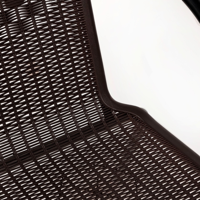 Набор садовой мебели: Стол квадратный 80 х 80 х 73 см и 2 стула коричневого цвета Набор садовой мебели: Стол квадратный 80 х 80 х 73 см и 2 стула коричневого цвета