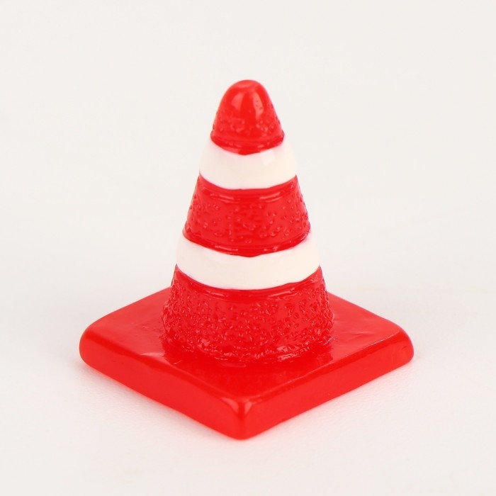 Миниатюра кукольная «Дорожный конус», набор 4 шт., размер 1 шт. — 1,5 × 2 × 1,5 см Миниатюра кукольная «Дорожный конус», набор 4 шт., размер 1 шт. — 1,5 × 2 × 1,5 см