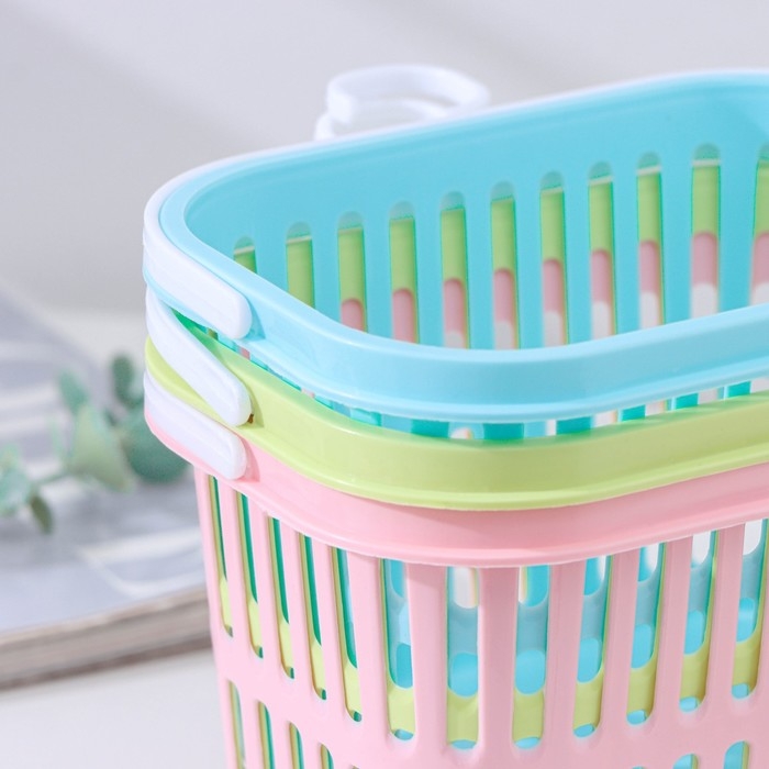 Корзина для хранения с крючком, пластик, 18×13×12 см, цвет МИКС Корзина для хранения с крючком, пластик, 18×13×12 см, цвет МИКС