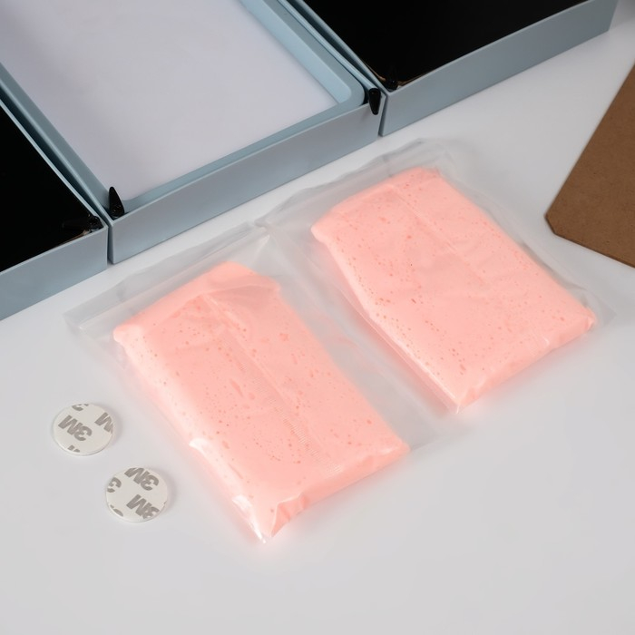 Фоторамка пластик 13х18 см с полим.глиной Фоторамка пластик 13х18 см с полим.глиной "Отпечаток ладошки и ножки" голубая 20,5х46,5 см