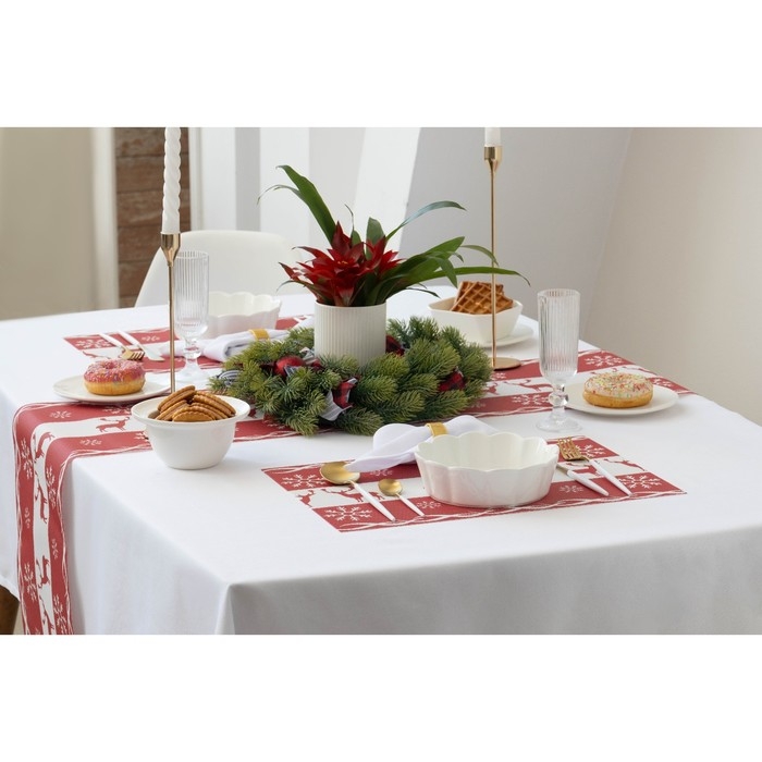 Дорожка новогодняя на стол Доляна «Новый год», сервировочная, 180×30 см Дорожка новогодняя на стол Доляна «Новый год», сервировочная, 180×30 см
