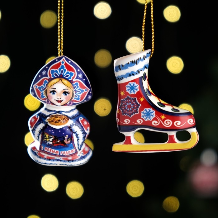 Набор ёлочных игрушек Набор ёлочных игрушек "Снегурочка и конек", 6 см
