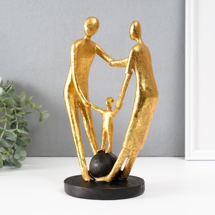 Сувенир полистоун Сувенир полистоун "Сила в единстве" золото 12х17,5х26,5 см