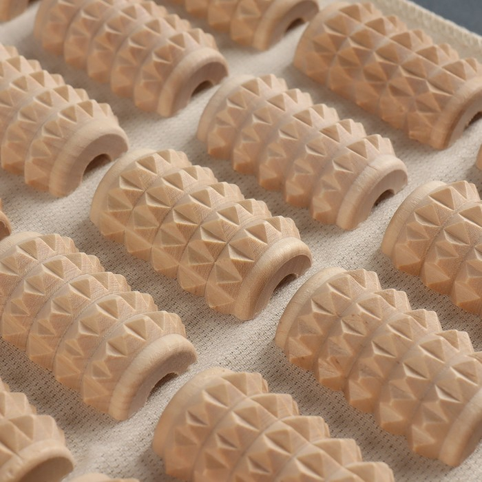 Массажёр «Коврик», 28,5 × 33,5 см, деревянный Массажёр «Коврик», 28,5 × 33,5 см, деревянный