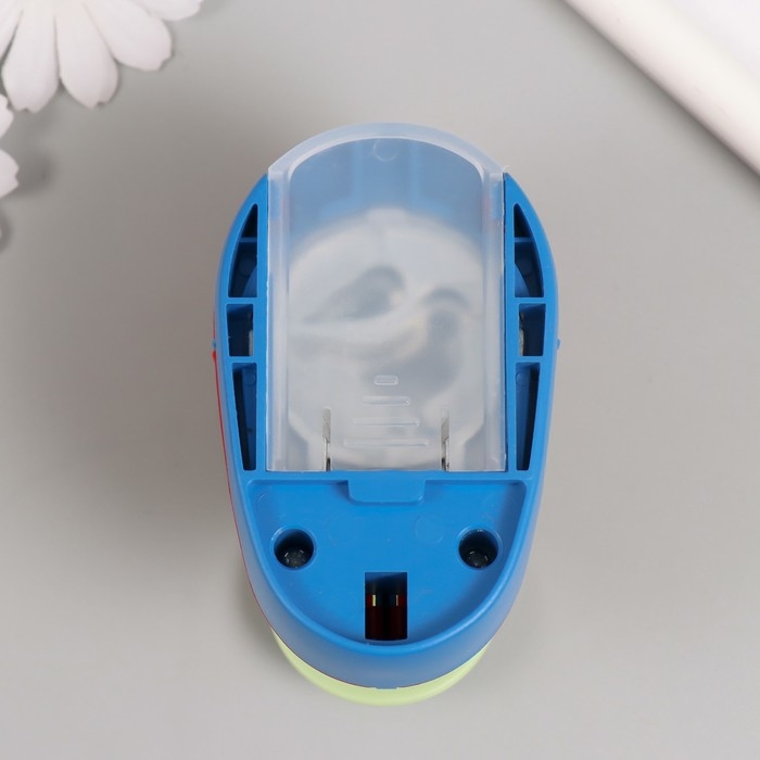 Дырокол фигурный рисунок 3,8х3,8 см Дырокол фигурный рисунок 3,8х3,8 см "Птичка" 7х5,2х9,2 см, МИКС