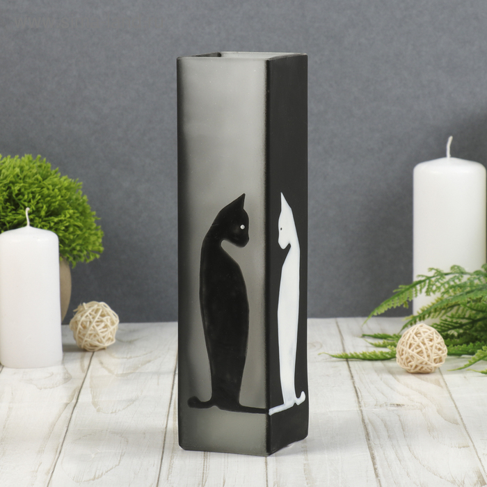 Ваза Ваза "Кошачье отражение", 21х5,5х5,5 см 0,32 л