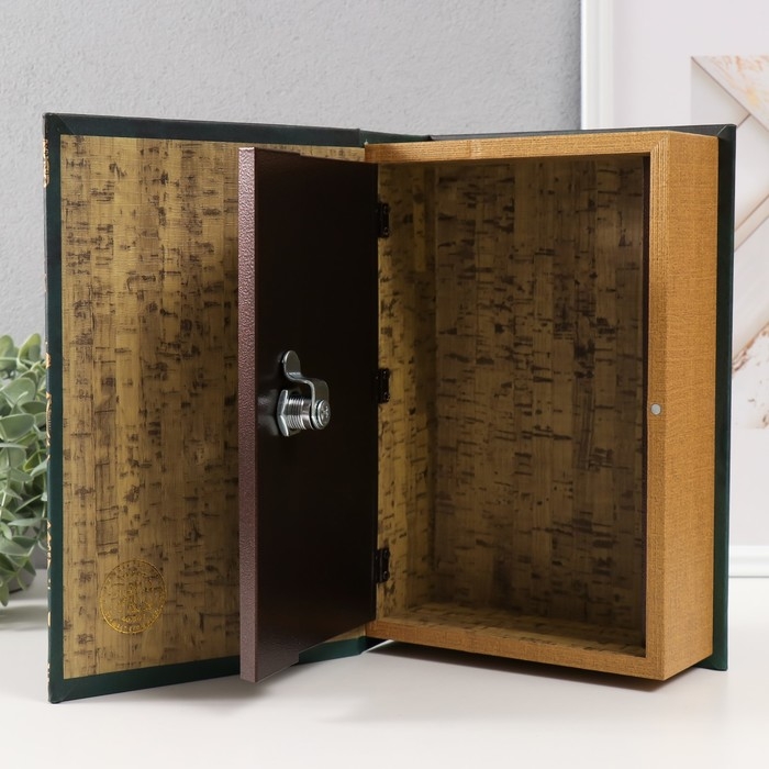 Сейф-книга дерево кожзам Сейф-книга дерево кожзам "Золотой павлин" тиснение, под металл 27х18х7 см