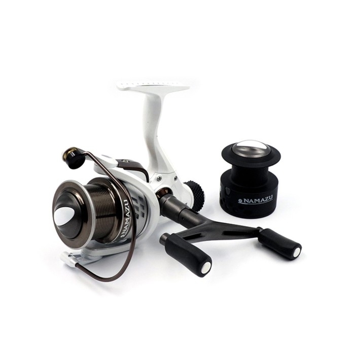 Катушка б/ин Namazu White Fish WF4000, 4+1 подшипник, 5.1:1, металлическая шпуля + запасная графитовая Катушка б/ин Namazu White Fish WF4000, 4+1 подшипник, 5.1:1, металлическая шпуля + запасная графитовая