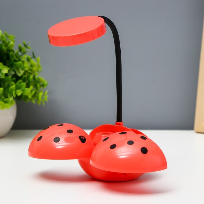 Настольная лампа Настольная лампа "Жучок" LED 3Вт USB АКБ МИКС 8,5х8,5х25,5 см RISALUX