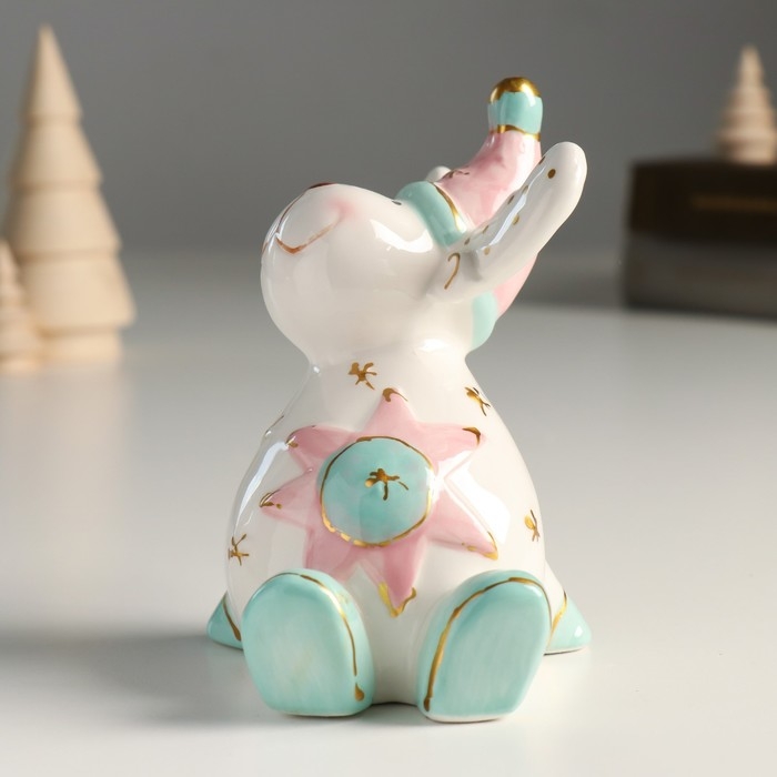 Сувенир керамика  Сувенир керамика "Лосик, розовый колпак, белые рожки в горох" 11,1х11,3х7,7 см