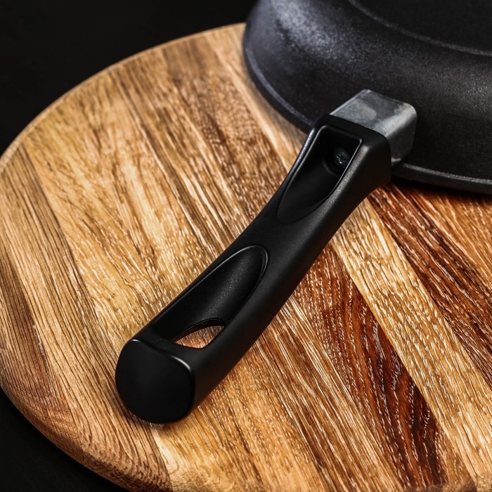 Сковорода порционная литая чугунная Magma, d=22 см, h=4 см, пластиковая ручка, индукция Сковорода порционная литая чугунная Magma, d=22 см, h=4 см, пластиковая ручка, индукция