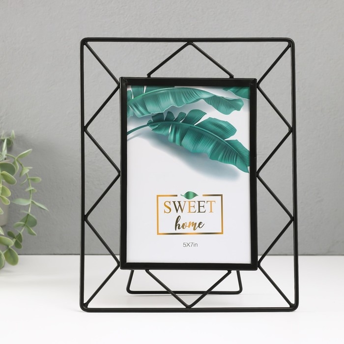 Фоторамка металл на 1 фото 13х18 см Фоторамка металл на 1 фото 13х18 см "Лофт. Треугольники" черный 20,5х1х25 см