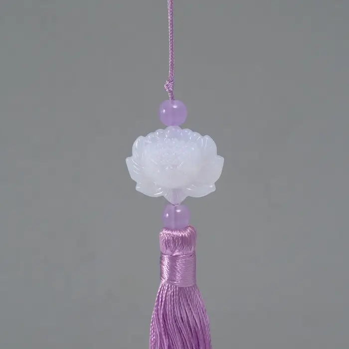 Подвеска текстиль, пластик "Кисть. Лотос" сиреневая 1,2х2,7х14,5 см