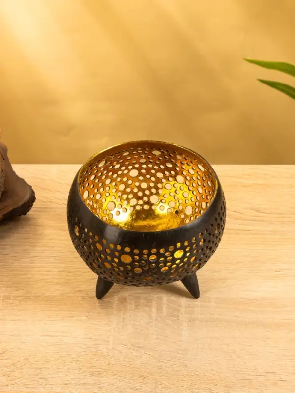 Подсвечник из кокоса, 15×15×13 см, чёрный Подсвечник из кокоса, 15×15×13 см, чёрный