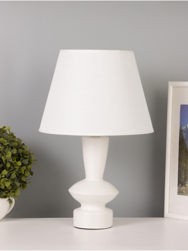 Лампа настольная Лампа настольная "Ваза" 40Вт Е14 белый 24х24х38см