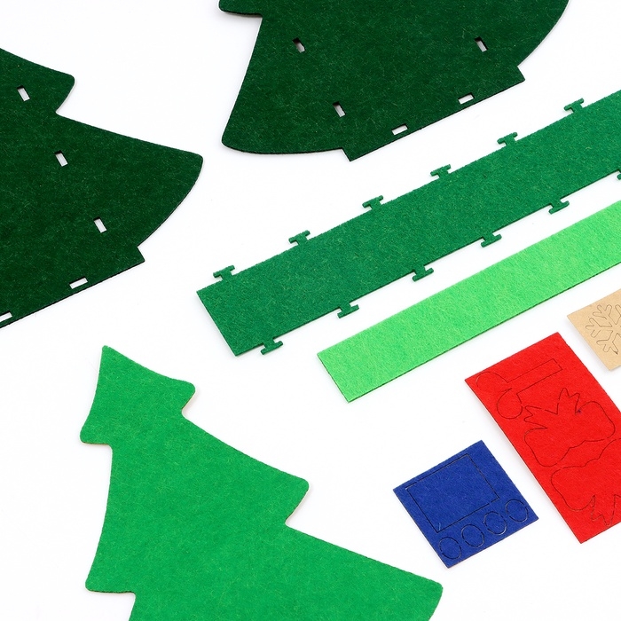 Набор для создания корзинки из фетра «Новогодняя ёлочка» Набор для создания корзинки из фетра «Новогодняя ёлочка»