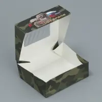 Кондитерская упаковка, коробка с ламинацией «23 февраля», 10 х 8 х 3.5 см