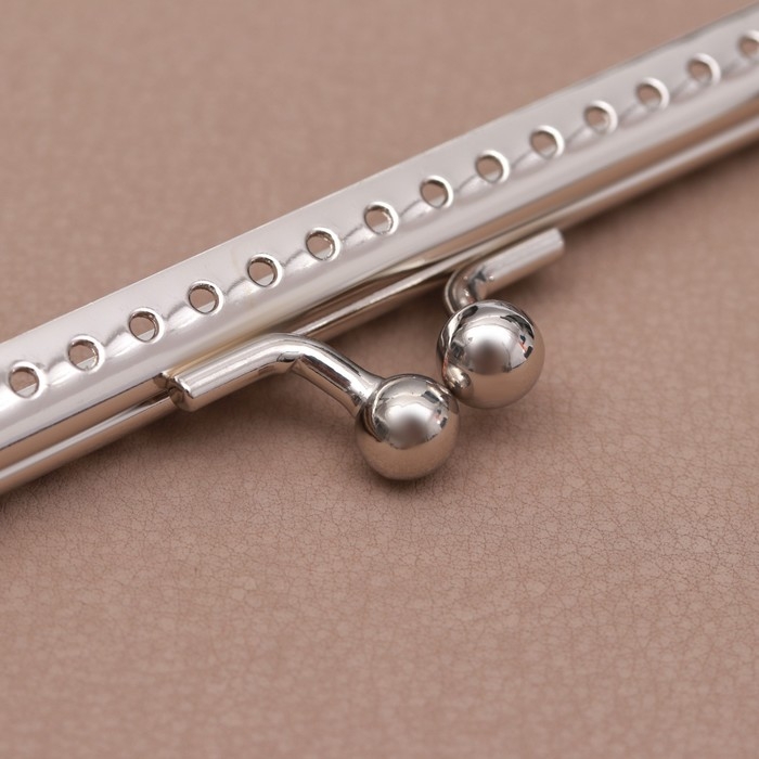 Фермуар пришивной «Прямоугольник», 20 см, цвет серебряный Фермуар пришивной «Прямоугольник», 20 см, цвет серебряный