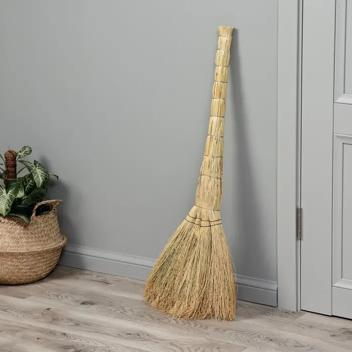 Веник 4-х лучевой «Сорго», усиленный, 600 гр, 100 см